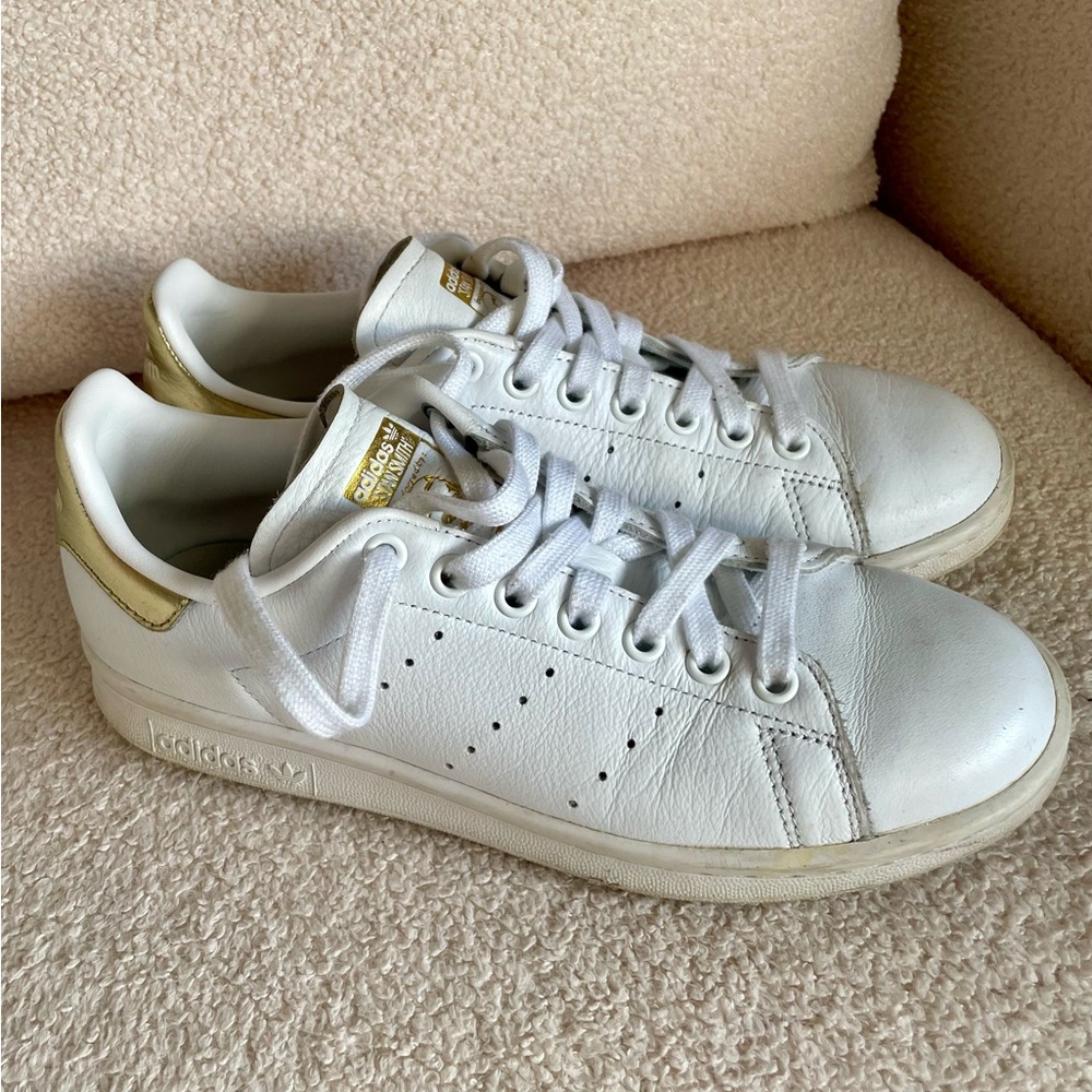 Adidas Women's Stan Smith Originals Size 7 White Gold Metallic |GW4479|